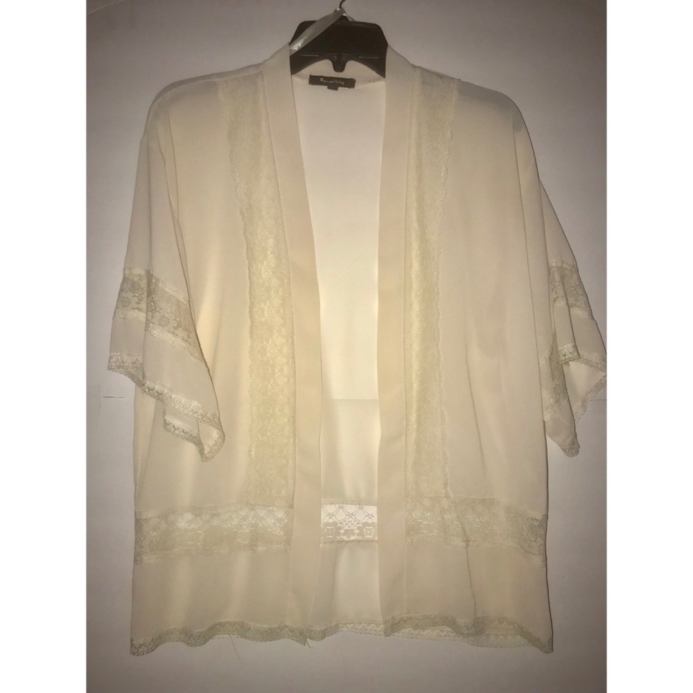 Max and Riley ivory kimono size medium